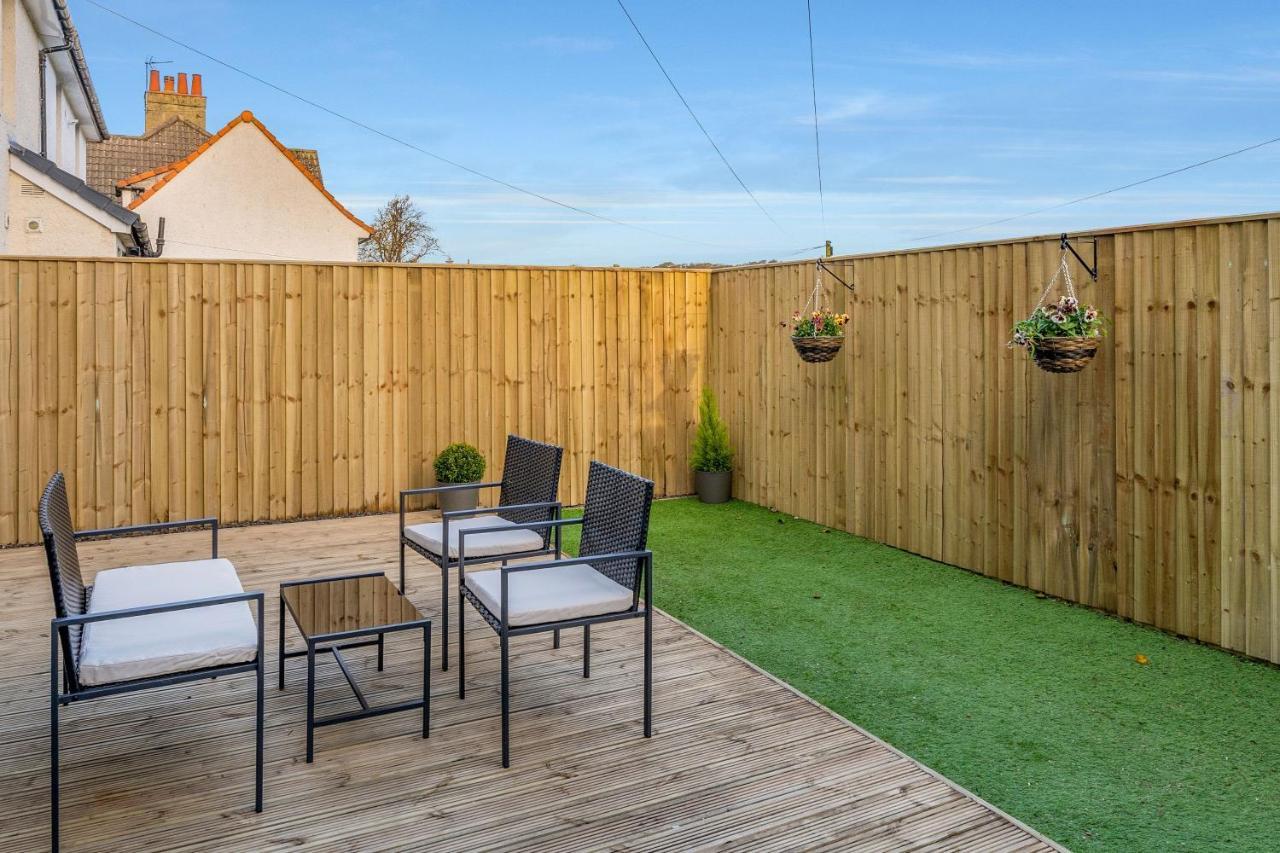 Parkside 2 Bedroom House Near Dunfermline & Edinburgh Exterior foto