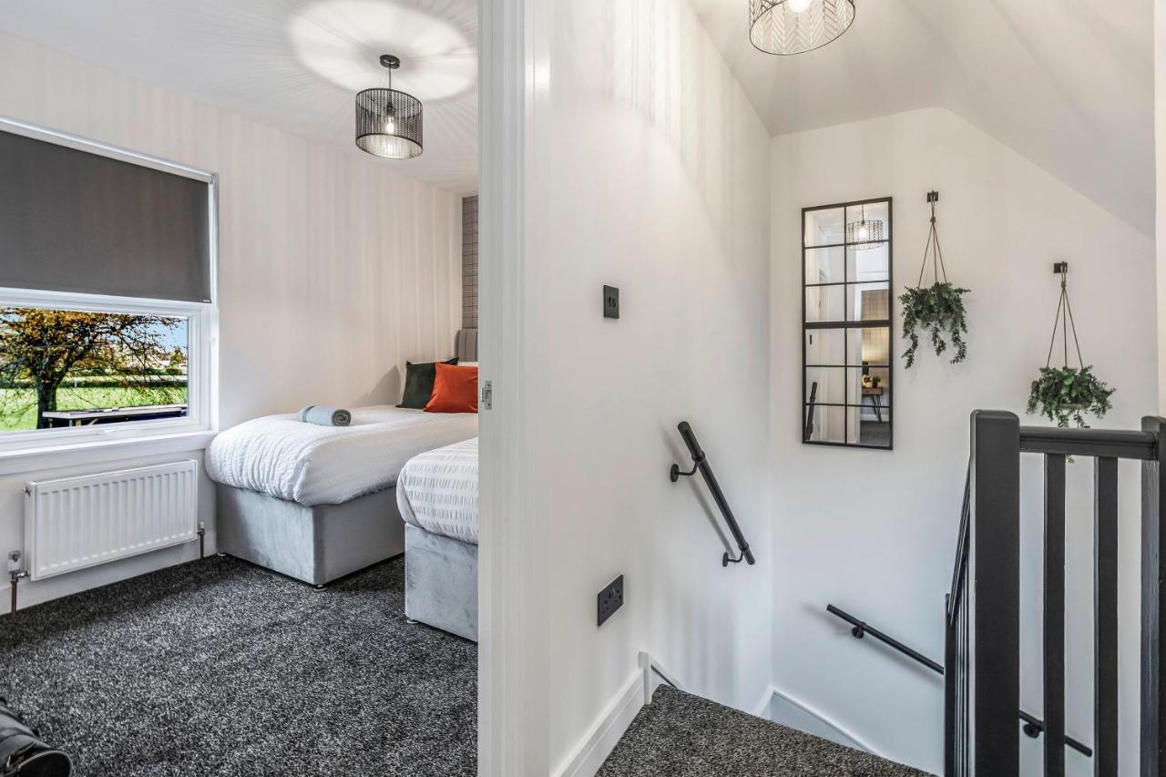 Parkside 2 Bedroom House Near Dunfermline & Edinburgh Exterior foto